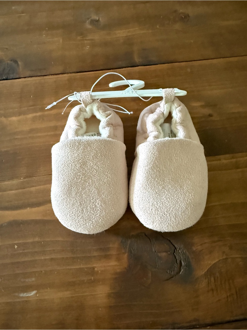 NWT H&M Pale Pink Plush Baby Moccasins